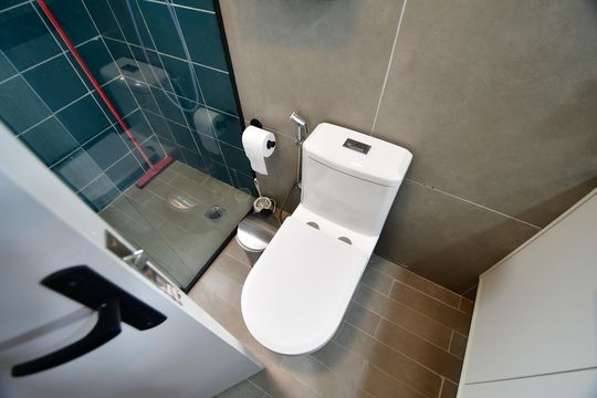 Banheiro de kitnet/studio à venda com 1 quarto, 34m² em Centro, Campinas