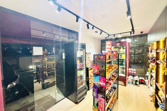 Mercado de apartamento para alugar com 3 quartos, 92m² em Cidade Líder, São Paulo