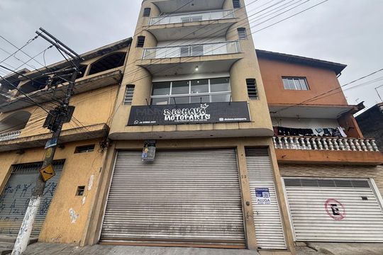 Fachada de casa para alugar com 2 quartos, 42m² em Alto da Riviera, São Paulo