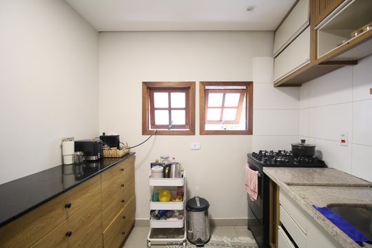 Cozinha de casa à venda com 2 quartos, 73m² em Jardim Ampliacao, São Paulo