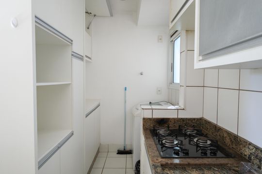 Apartamento para alugar com 2 quartos, 63m² em Jardim Atlantico, Goiânia