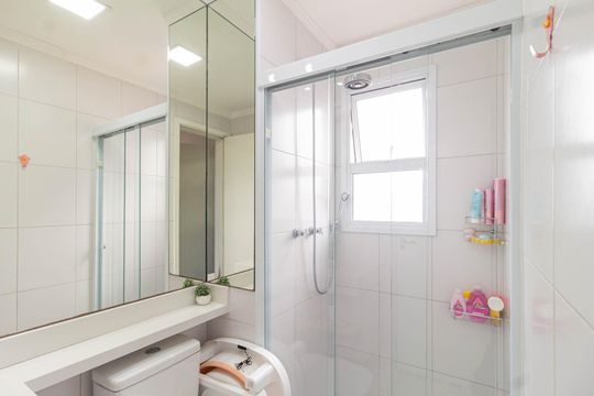 Banheiro 1 de apartamento à venda com 2 quartos, 60m² em City Bussocaba, Osasco