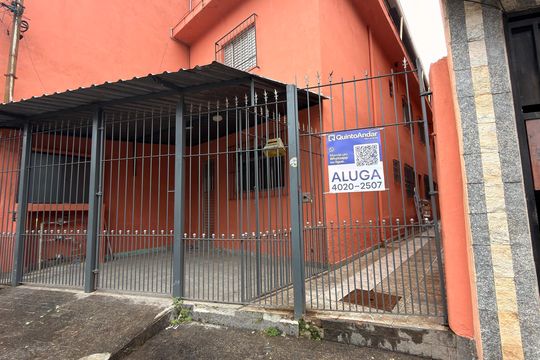 Fachada de casa para alugar com 2 quartos, 80m² em Cidade Líder, São Paulo