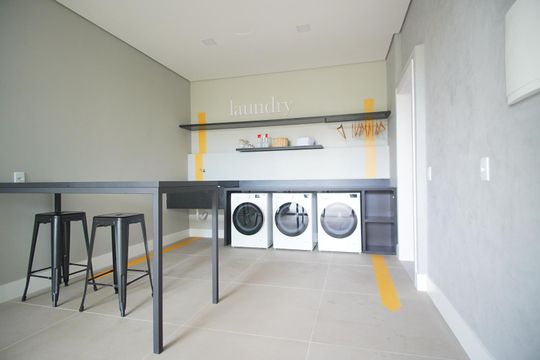Área Comum - Lavanderia de kitnet/studio à venda com 1 quarto, 31m² em Moinhos de Vento, Porto Alegre