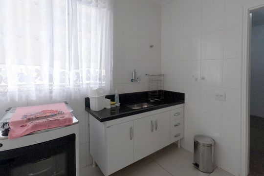 Cozinha de apartamento para alugar com 3 quartos, 201m² em Gonzaga, Santos
