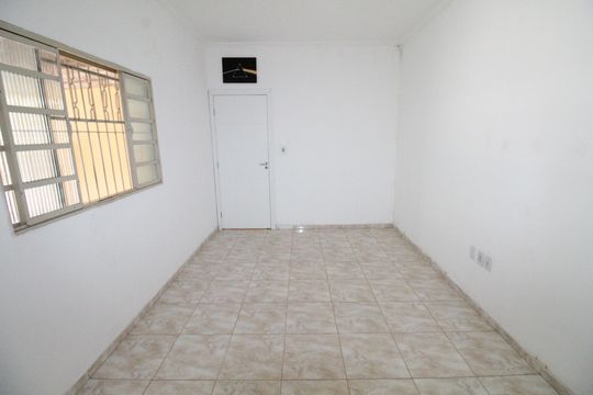 Casa para alugar com 3 quartos, 70m² em Vila das Flores, São José dos Campos