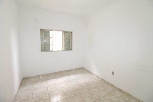 Quarto 1 de casa para alugar com 3 quartos, 70m² em Vila das Flores, São José dos Campos