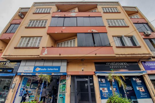 Fachada de apartamento à venda com 1 quarto, 33m² em Bom Jesus, Porto Alegre