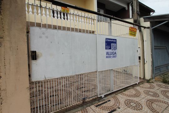 Fachada de casa para alugar com 2 quartos, 80m² em Loteamento Residencial Vista Linda, São José dos Campos