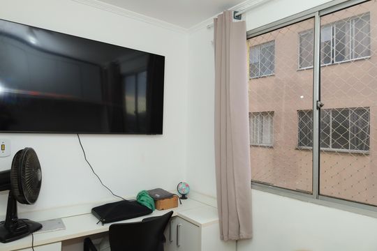 Quarto 1 de apartamento à venda com 2 quartos, 40m² em Vila Santa Cruz (zona Leste), São Paulo