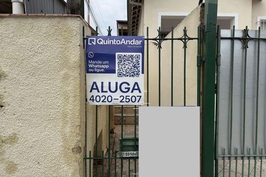 Placa de casa para alugar com 2 quartos, 78m² em Jardim Bela Vista, São José dos Campos