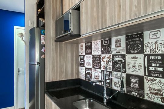 Cozinha  de apartamento à venda com 2 quartos, 49m² em Vila Paranagua, São Paulo