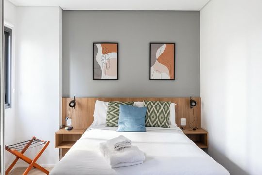 Sala / Quarto de kitnet/studio para alugar com 1 quarto, 27m² em Água Branca, São Paulo