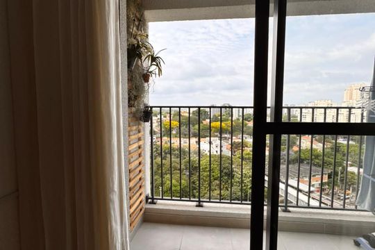 Varanda de apartamento para alugar com 2 quartos, 47m² em Vila Anastácio, São Paulo