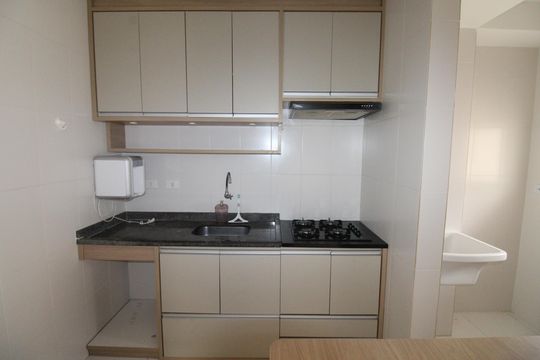 Cozinha de apartamento para alugar com 2 quartos, 70m² em Jardim Estoril, São José dos Campos