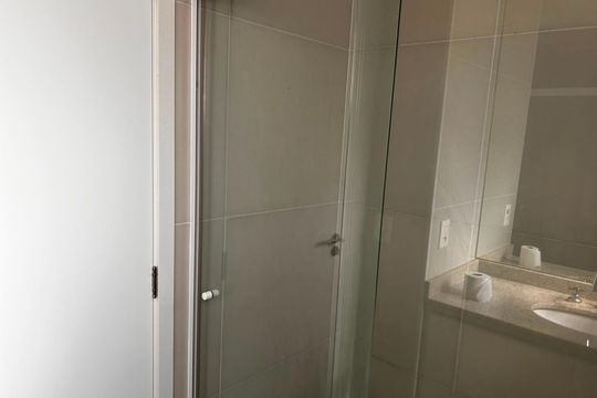 Banheiro de apartamento à venda com 1 quarto, 21m² em Paraíso, São Paulo