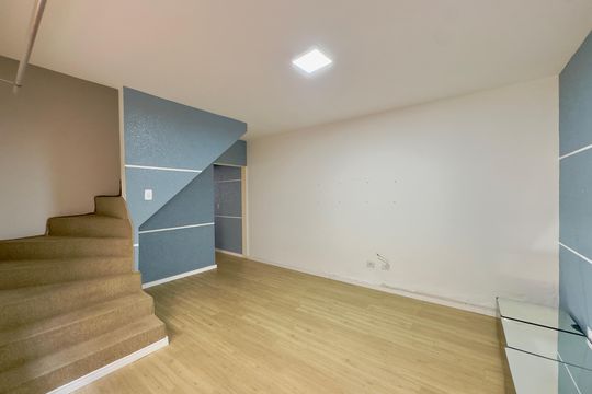 Casa para alugar com 3 quartos, 100m² em Parque Continental I, Guarulhos
