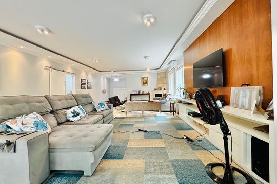 Sala 3 de casa de condomínio à venda com 4 quartos, 430m² em Residencial 18 do Forte, Santana de Parnaíba