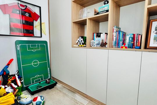 Jogos  de casa de condomínio à venda com 4 quartos, 430m² em Residencial 18 do Forte, Santana de Parnaíba
