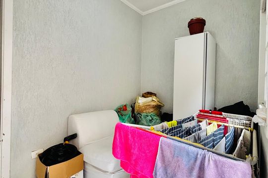 Quarto  de casa de condomínio à venda com 4 quartos, 430m² em Residencial 18 do Forte, Santana de Parnaíba
