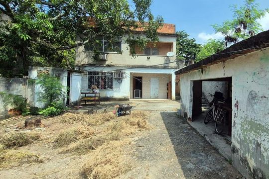 Quintal de casa para alugar com 2 quartos, 70m² em Vigário Geral, Rio de Janeiro