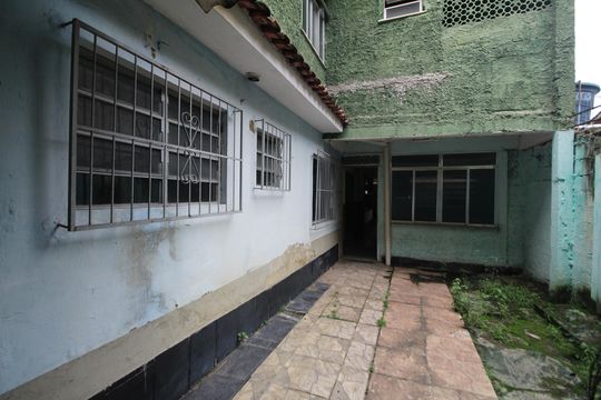 Quintal de casa de condomínio à venda com 2 quartos, 150m² em Curicica, Rio de Janeiro