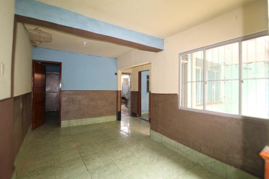 Sala de casa de condomínio à venda com 2 quartos, 150m² em Curicica, Rio de Janeiro
