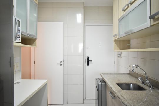 Cozinha de apartamento para alugar com 3 quartos, 100m² em Vila Clementino, São Paulo