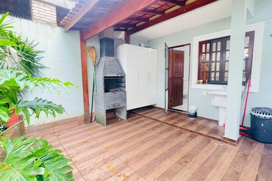 Área privativa de casa de condomínio para alugar com 3 quartos, 110m² em Jardim Barbacena, Cotia