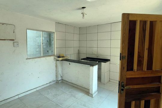 Kitnet/Studio para alugar com 1 quarto, 30m² em Vigário Geral, Rio de Janeiro