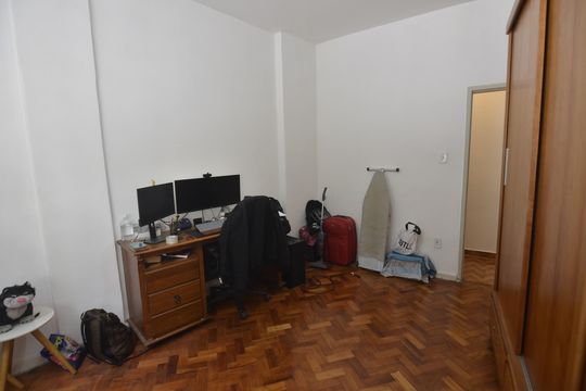 Quarto 1 de apartamento para alugar com 2 quartos, 68m² em Tijuca, Rio de Janeiro