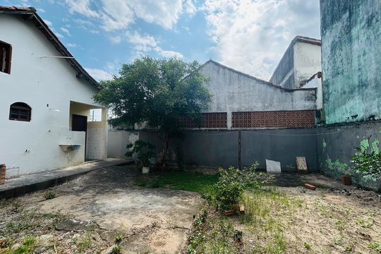 Casa para alugar com 3 quartos, 130m² em Unamar, Cabo Frio