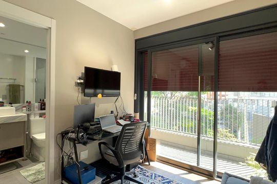 Suíte 1 de apartamento para alugar com 2 quartos, 151m² em Jardim das Bandeiras, São Paulo