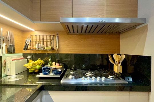 Cozinha de apartamento para alugar com 2 quartos, 151m² em Jardim das Bandeiras, São Paulo