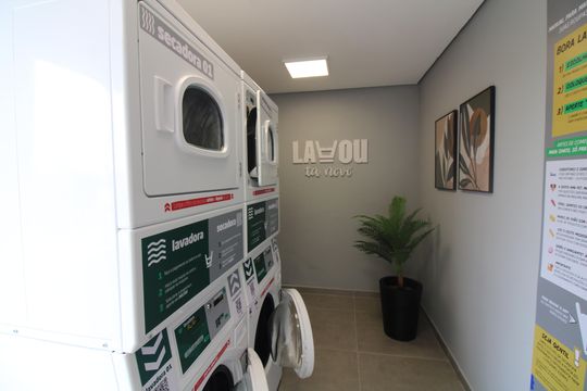 área comum - Lavanderia de apartamento para alugar com 2 quartos, 28m² em Vila Granada, São Paulo