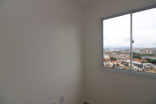 quarto 2 de apartamento para alugar com 2 quartos, 28m² em Vila Granada, São Paulo