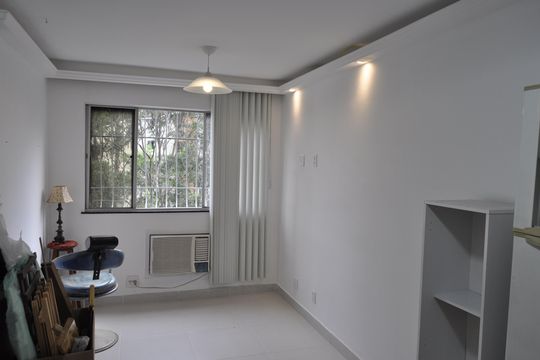 Apartamento à venda com 2 quartos, 52m² em Tomás Coelho, Rio de Janeiro