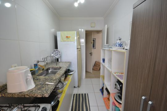 Cozinha de apartamento para alugar com 2 quartos, 57m² em Jardim Boa Vista (zona Oeste), São Paulo