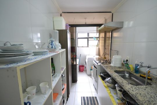 Cozinha de apartamento para alugar com 2 quartos, 57m² em Jardim Boa Vista (zona Oeste), São Paulo
