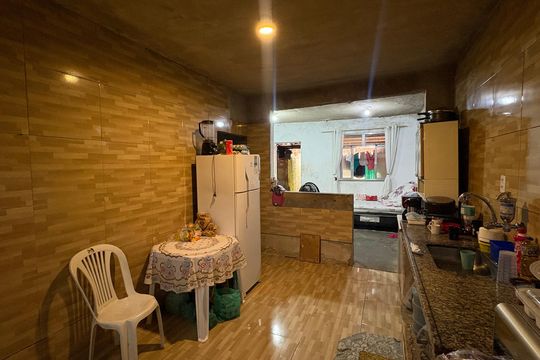 Casa à venda com 1 quarto, 48m² em Vargem Pequena, Rio de Janeiro