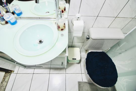 Banheiro de apartamento à venda com 2 quartos, 40m² em Vila Mara, São Paulo
