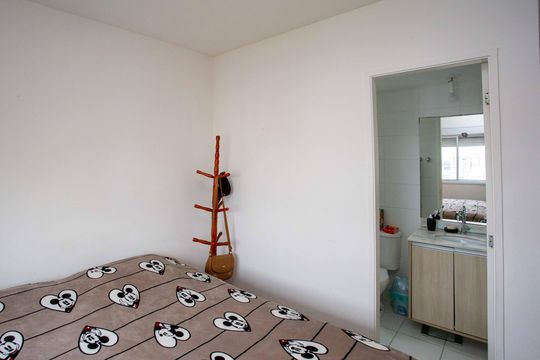 Quarto Suíte de apartamento para alugar com 2 quartos, 63m² em Vila Moraes, São Paulo