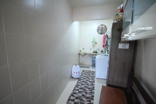 Área de Serviço de casa à venda com 4 quartos, 239m² em Jardim das Oliveiras, Contagem
