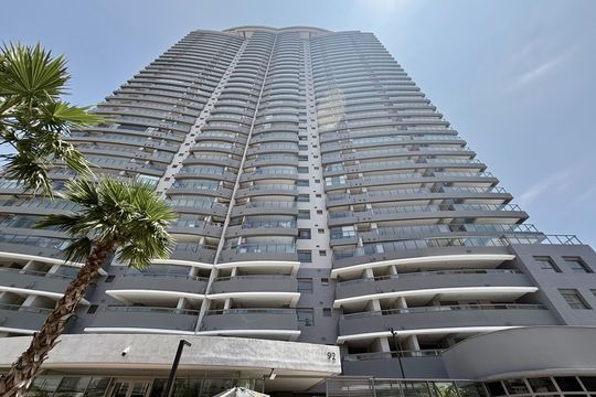 Fachada de apartamento para alugar com 2 quartos, 107m² em Jardim das Acacias, São Paulo