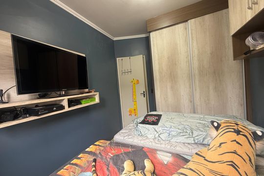 Quarto de casa de condomínio para alugar com 2 quartos, 100m² em Vila Siqueira (zona Norte), São Paulo