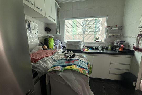 Cozinha de casa de condomínio para alugar com 2 quartos, 100m² em Vila Siqueira (zona Norte), São Paulo