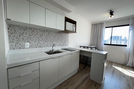 Cozinha de apartamento para alugar com 1 quarto, 26m² em Metalúrgicos, Osasco