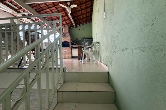 Quintal de casa para alugar com 3 quartos, 150m² em Jardim Iris, São Paulo