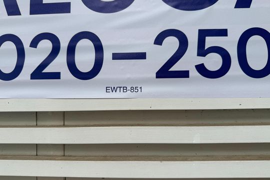 Placa instalada em 18/10/2026 código EWTB-851 de casa para alugar com 3 quartos, 150m² em Jardim Iris, São Paulo