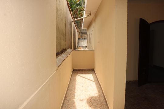 Área externa de casa à venda com 2 quartos, 125m² em Jardim Sapopemba, São Paulo